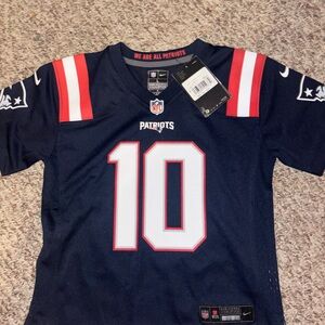 NWT New England Patriots Jersey Youth Kids M Blue Mac Jones #10 Nike NFL